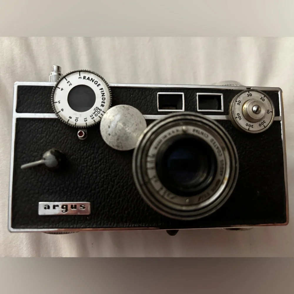 Vintage Argus C3 “The Brick” 35 mm Rangefinder Camera – Made in USA